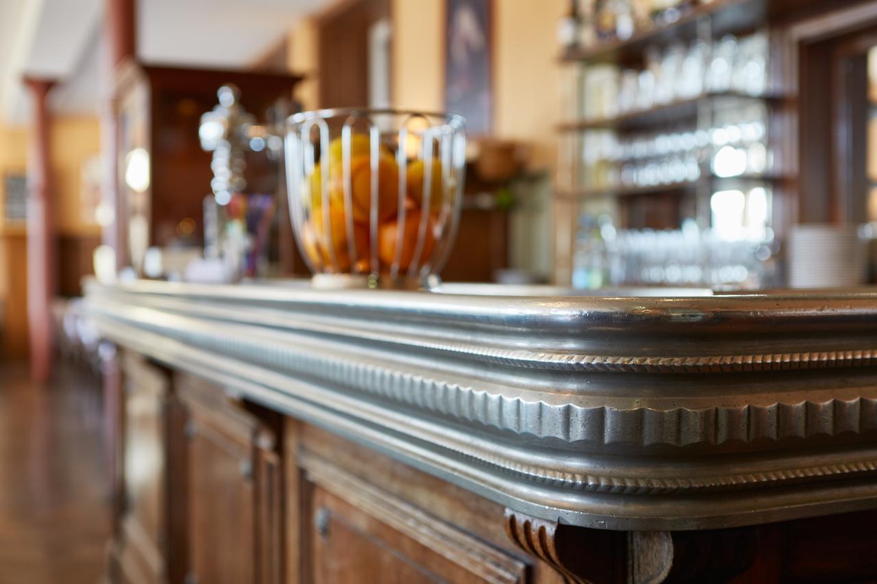Hotel Brasserie Au Violon بازل المظهر الخارجي الصورة
